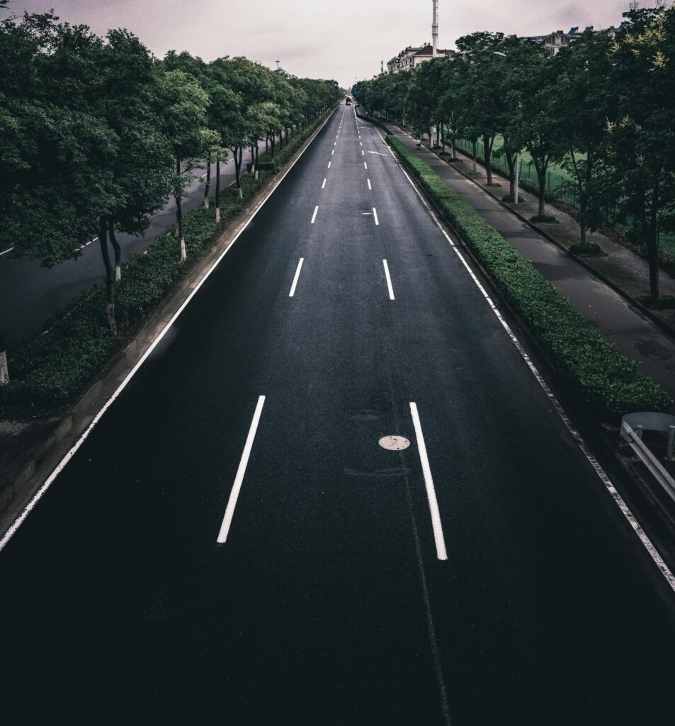 Three driving lanes in a road resemble three mental states of sports psychology.